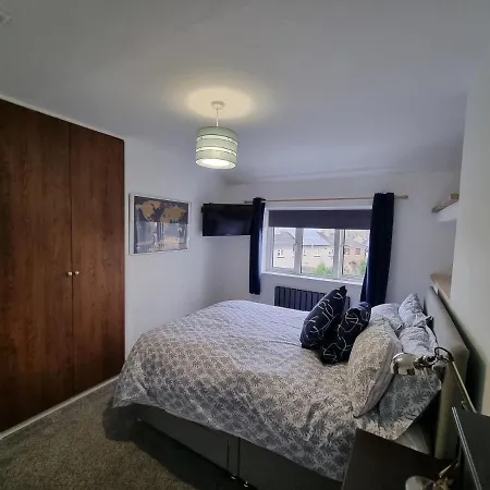 Impeccable 2-Bed House In Ulverston With Garden بيت للعطل *